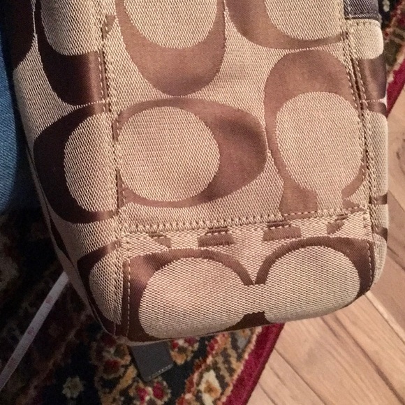 Coach Handbag - Picture 9 of 10